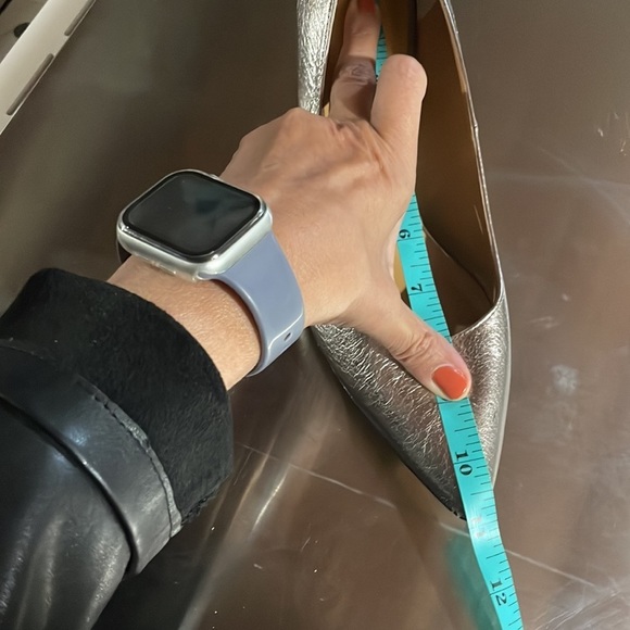 J.Renee Fatemeh classic pointy metallic medium block heel pump - Picture 8 of 9